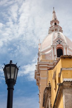 Metropolitan Katedrali İskenderiyeli Aziz Catherine Bazilikası