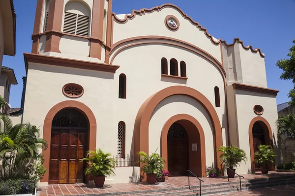 Iglesia de Santa Cruz de Manga —  Fotos de Stock