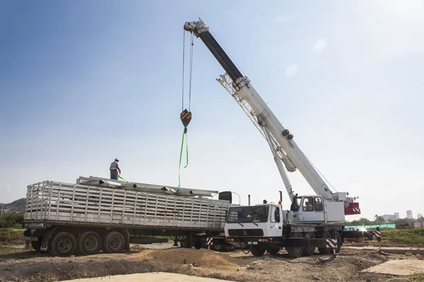 Estructuras de grúa y metal — Foto de Stock