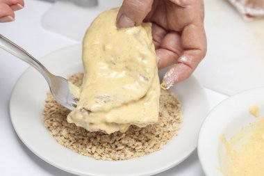 Bir cordon bleu - ekleme breading kraker ufalanmış