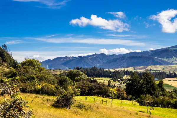 Blick Auf Die Wunderschönen Berge Der Gemeinde Calera Den Östlichen lizenzfreie Stockfotos