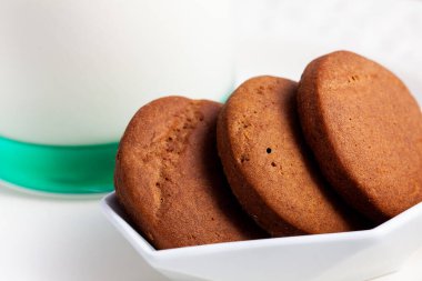 Kolombiya 'nın Valle del Cauca bölgesinden geleneksel kurabiyelere cucas denir.