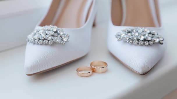 Gros Plan Accessoires Mariage Mariée Alliances Chaussures Mariée Bonjour Mariée — Video