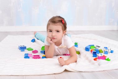 Oldukça? hild kız oyuncaklar Oluşturucu ile oynamaktan