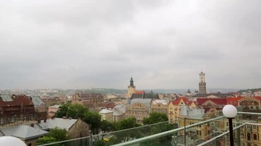 Lviv Ukrayna. zaman atlamalı bulutlar