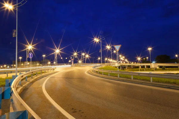 Yaz aylarında gece karayolu