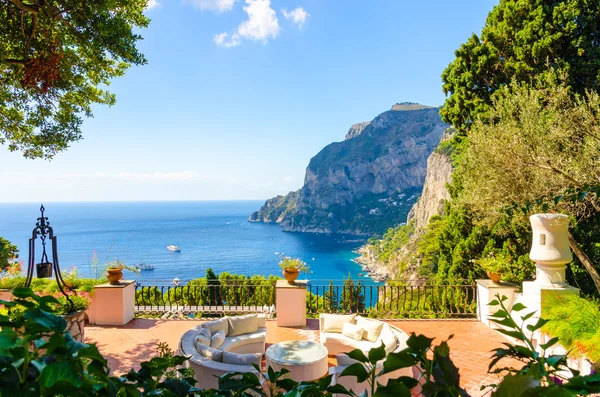 güzel manzara Capri Adası, Campania, İtalya