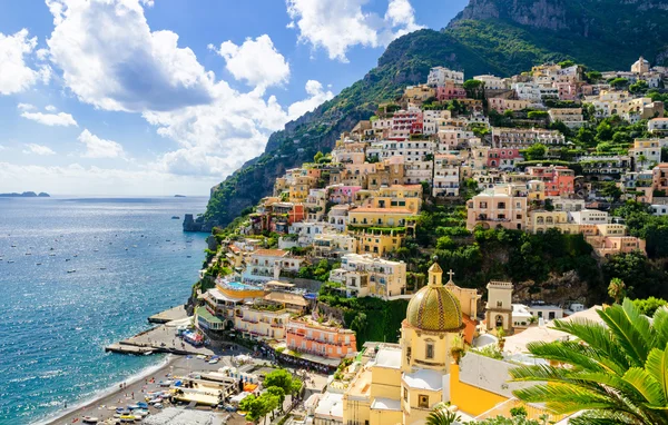 Visa på Positano på Amalfi kusten, Kampanien, Italien — Stockfoto