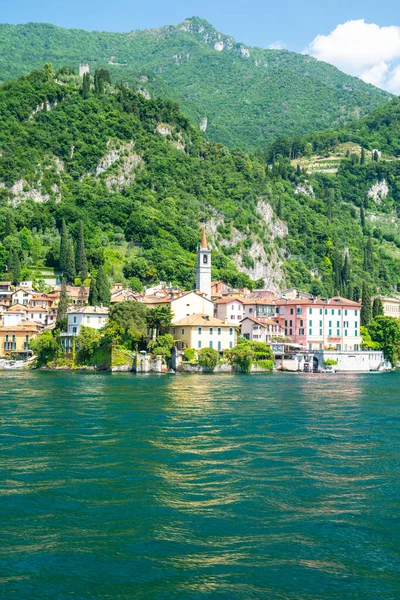 Місто Варенна Озері Комо Італії — стокове фото