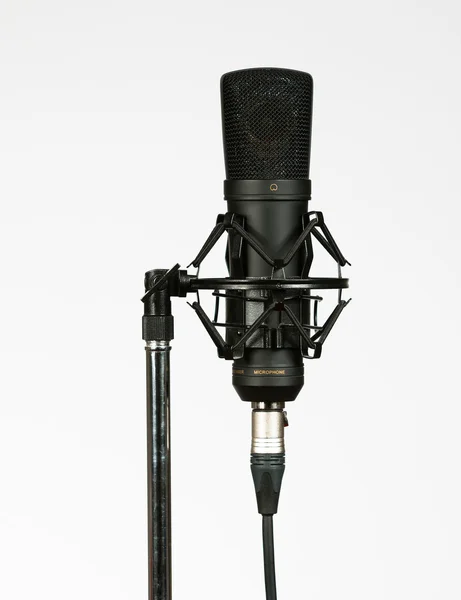 Grand microphone à condensateur à membrane — Photo