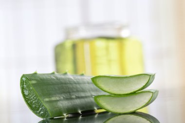 Essentialoil üzerinden Aloe vere