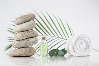 Spa aksesuarları ve zen taşlar