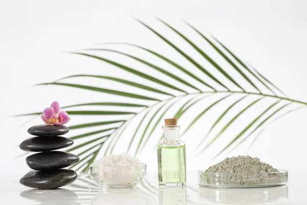 Spa accessoires en zen stones — Stockfoto