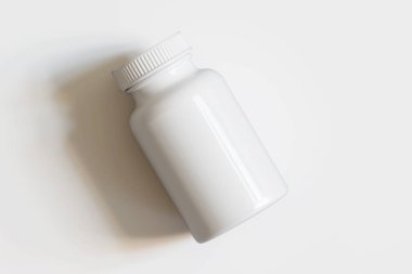 İlaç şişesi beyaz renkli 3d Renklendirici