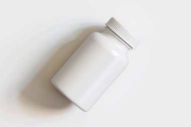 İlaç şişesi beyaz renkli 3d Renklendirici