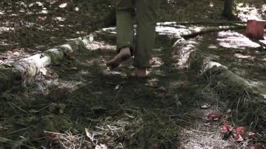 Ormanda Duyusal Yolda Yalınayak Yürüyüş, Farkındalık ve Rahatlama