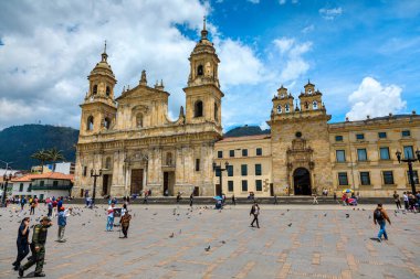 Bolivar Meydanı 'ndaki Bogota Katedrali