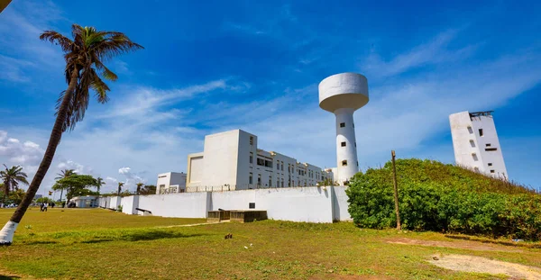 Accra Republik Ghana April 2018 Schloss Osu Fort Christiansborg lizenzfreie Stockbilder