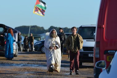 Antik duran taşlar, Sonbahar Ekinoks