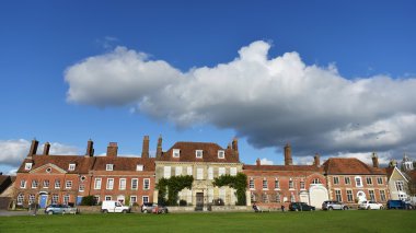  Townhouses panoramik şehir merkezine yakın bir yeşil
