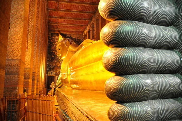 Buddha Statue Temple — Stock Photo, Image