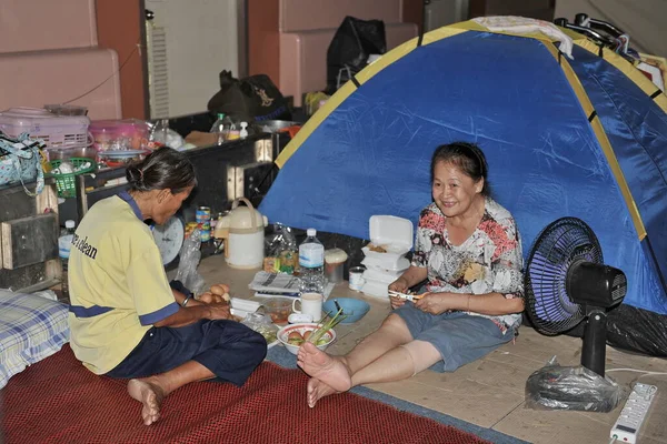 Bangkok Jan Couple Préparant Dîner Dans Village Tentes Des Patriotes — Photo