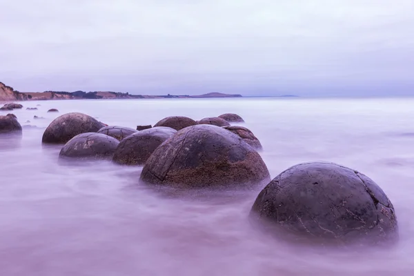 Yeni Zelanda Moeraki Boulders, Güney Adası