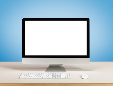 Beyaz ekran ile masaüstü bilgisayar
