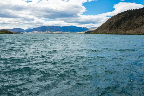 Поверхні озера води — стокове фото