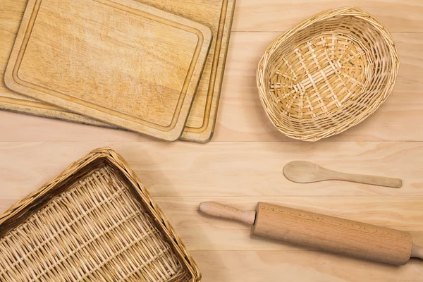 Muchos utensilios de cocina de madera —  Fotos de Stock