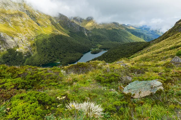 Panoramiczny widok na jezioro Mackenzie — Zdjęcie stockowe