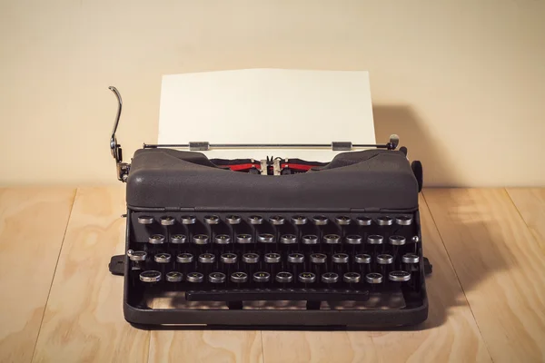 Imagen de máquina de escribir vintage — Foto de Stock