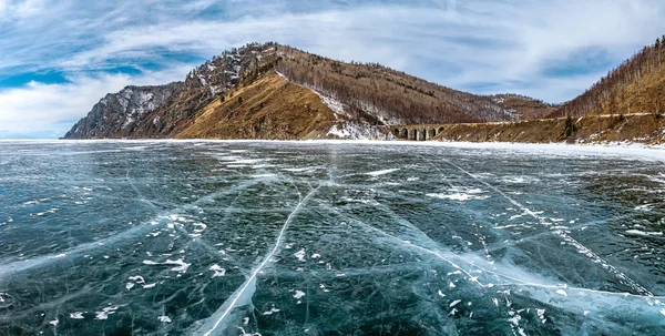 Hermosa bahía en el ferrocarril Circum-Baikal —  Fotos de Stock