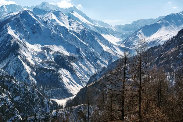 Munku-Sardyk görünümünü 