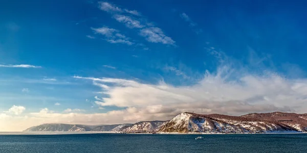 View the source of Angara River — Stock Photo, Image