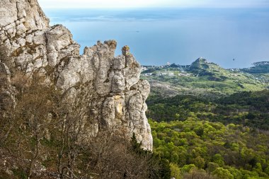 Ai-Petri Yaylası Karadeniz görünümünden