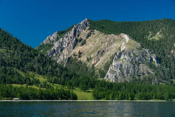 Cape Sredniye Khomuty Shore Lake Baikal — Stock Photo, Image
