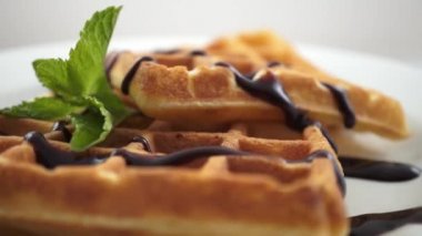 Belçika waffle yuvarlak yavaş hareket