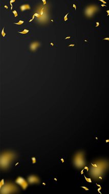 Flamalar ve konfeti. Altın sarısı süslemeler ve