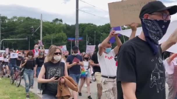 Warszawa, Polen - 27 jun 2020: Solidaritet med — Stockvideo