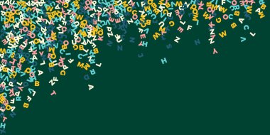 İngilizce 'nin harfleri düşüyor. Latin alfabesinin Pastel uçan kelimeleri. Yabancı diller öğrenim kavramı. Tahta arka planda okul afişiyle nefes kesici.