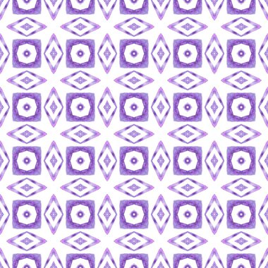 Tekstil hazır Gerçek baskı, mayo kumaş, duvar kağıdı, ambalaj. Mor göz kamaştırıcı boho şık yaz tasarımı. Sembol suluboya deseni. Yeşil geometrik sembolü suluboya kenarı.