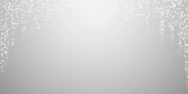 Willekeurige Witte Stippen Kerst Achtergrond Subtiele Vliegende Sneeuwvlokken Sterren Lichtgrijze — Stockvector