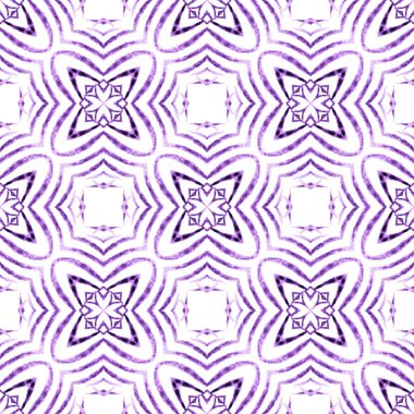 Etnik elle boyanmış desen. Mor eşsiz boho şık yaz tasarımı. Suluboya yaz etnik sınır düzeni. Tekstil hazır süslü baskı, mayo kumaş, duvar kağıdı, ambalaj..
