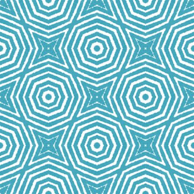 Döşemeli suluboya deseni. Turkuaz simetrik kaleydoskop arka planı. Elle boyanmış suluboya pürüzsüz. Tekstil hazır eşsiz baskı, mayo kumaş, duvar kağıdı, ambalaj..