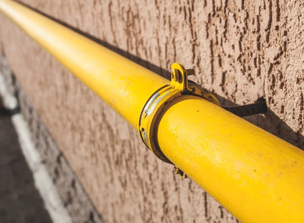 Gas pipe on the wall — Stock Photo, Image