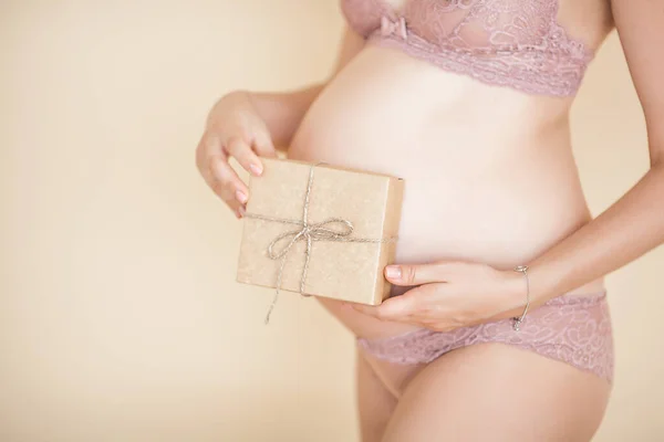 Gravid Kvinna Belly Närbild — Stockfoto
