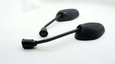 Beyaz Arkaplanda izole edilmiş bir çift Motosiklet Arka Görünümü Aynası