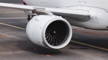 Jet motoru kalkışa hazırlanıyor..