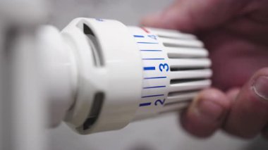 Cihazın sıcaklığını elle ayarlama.